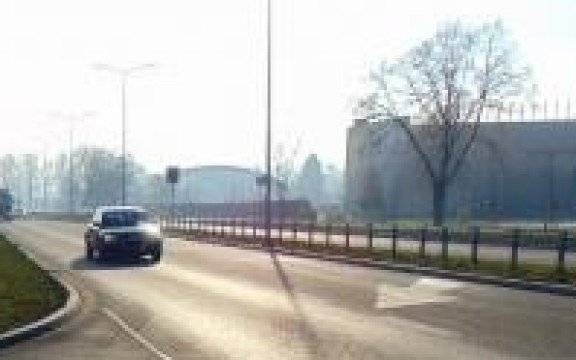 Oświęcim. Małżeństwo oraz policjanci pomogli kobiecie chorej na alzheimera