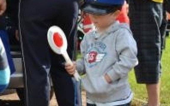 Powiat oświęcimski. Policyjna akcja „Bezpieczne Wakacje 2020”. Razem dbajmy, aby wakacje były bezpieczne.