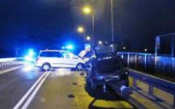 Oświęcim. Nietrzeźwy kierowca oraz nietrzeźwa matka wpadli podczas wypadku drogowego