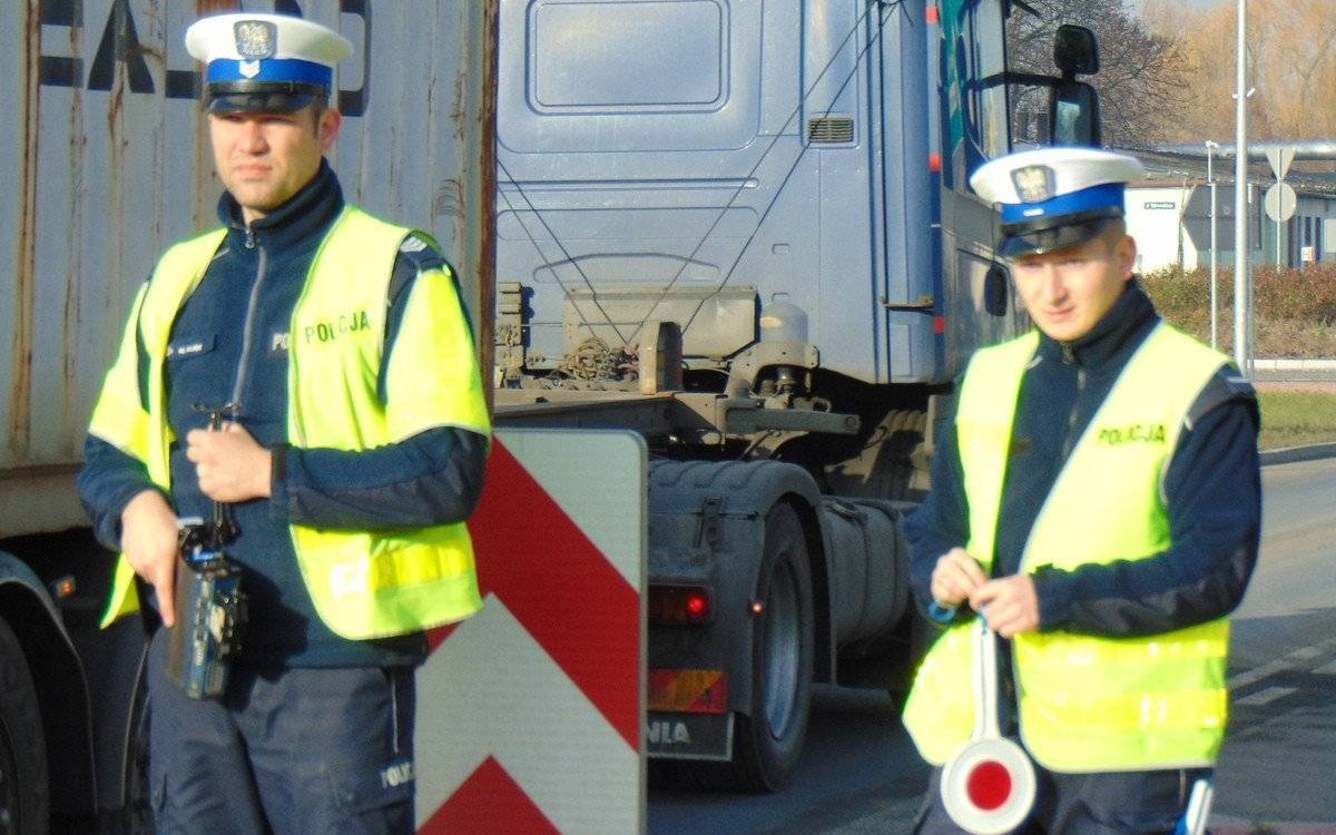 Powiat oświęcimski. Policyjne działania w ramach akcji „Bezpieczne Ferie 2022”