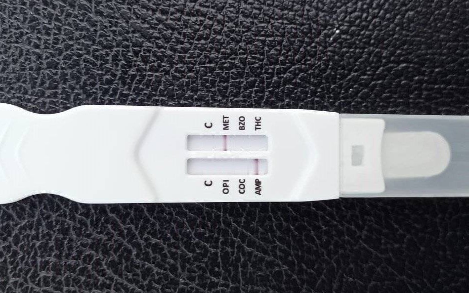 Polanka Wielka. Pirat drogowy podejrzany o posiadanie narkotyków i kierowanie pod ich wpływem.