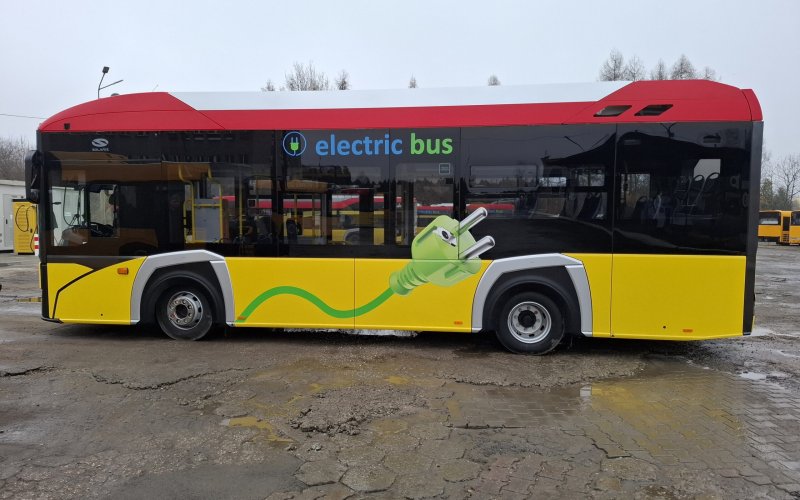 Oświęcim. Kolejne „elektryki” na ulicach. Miasto stawia na elektromobilność
