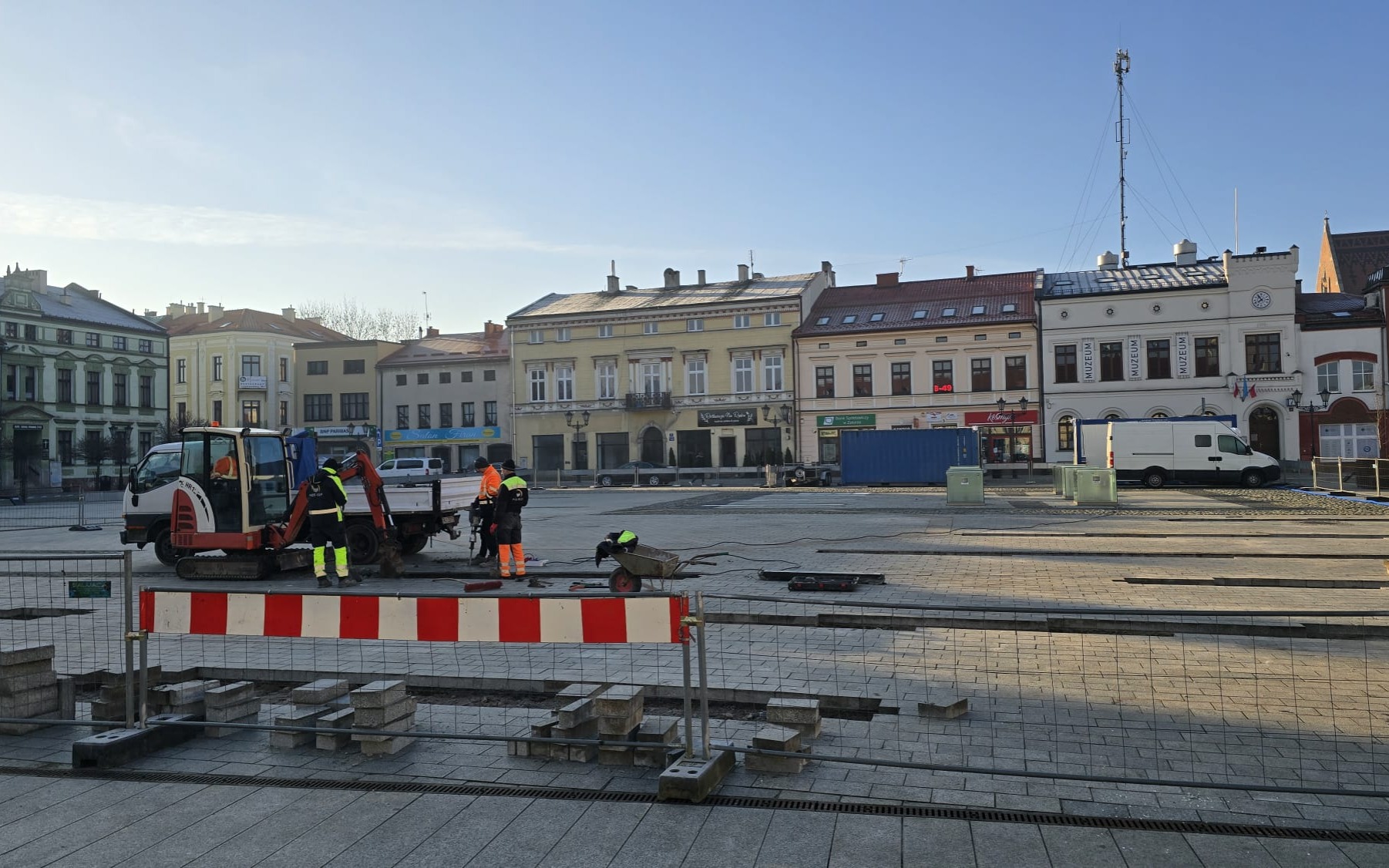 Ruszyła przebudowa Rynku Głównego w Oświęcimiu