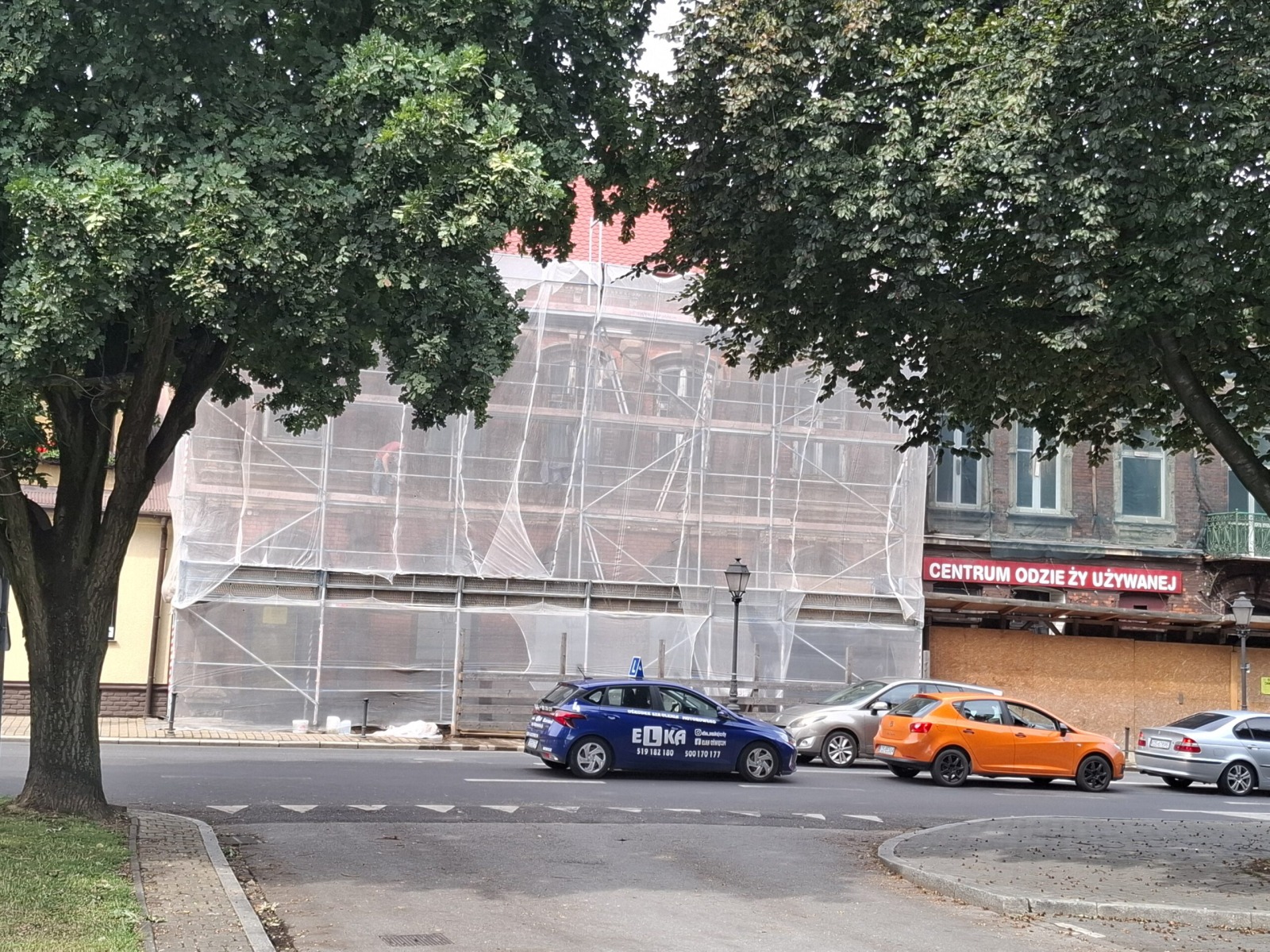 Oświęcim. Kolejna miejska kamienica odzyska blask. Prace już ruszyły