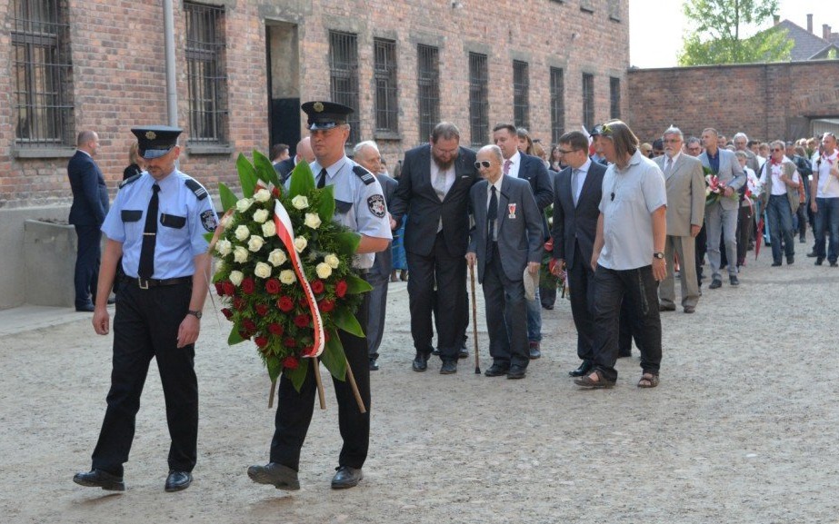 Uroczystości 76. rocznicy deportacji do KL Auschwitz pierwszego transportu polskich więźniów