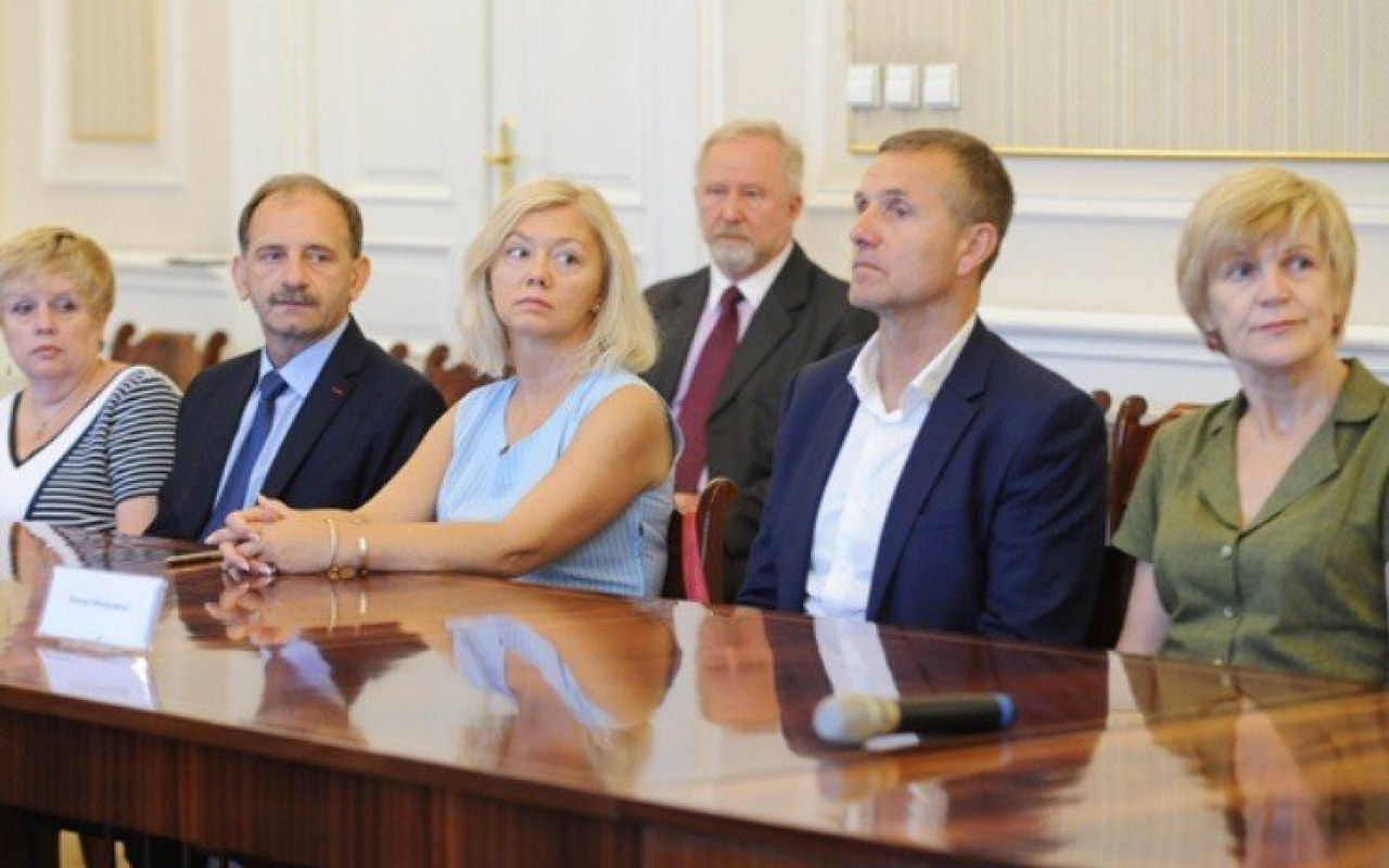 Umowy podpisane. Realizacja pierwszego projektu rozpocznie się w lipcu