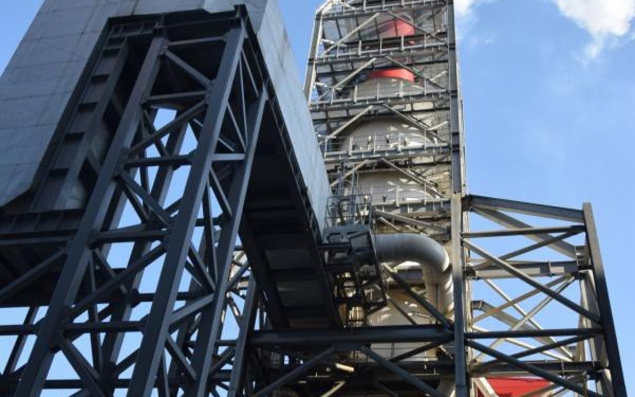 Oświęcim. Podnoszą efektywność wytwarzania, są mniej uciążliwe dla środowiska. Nowe inwestycje Synthos-u