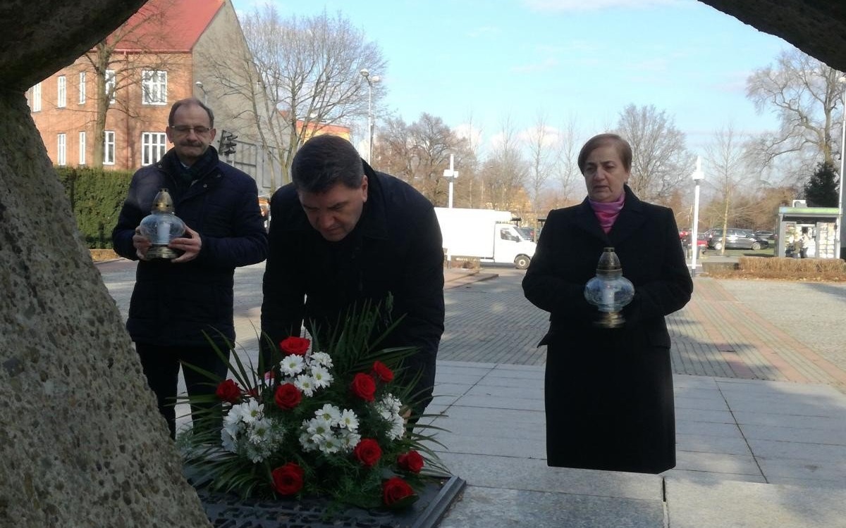 Oświęcim. Uczcili rocznicę wprowadzenia stanu wojennego