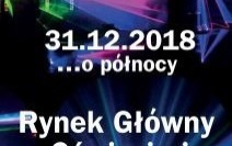 Oświęcim. Sylwestrowy pokaz laserowy na rynku
