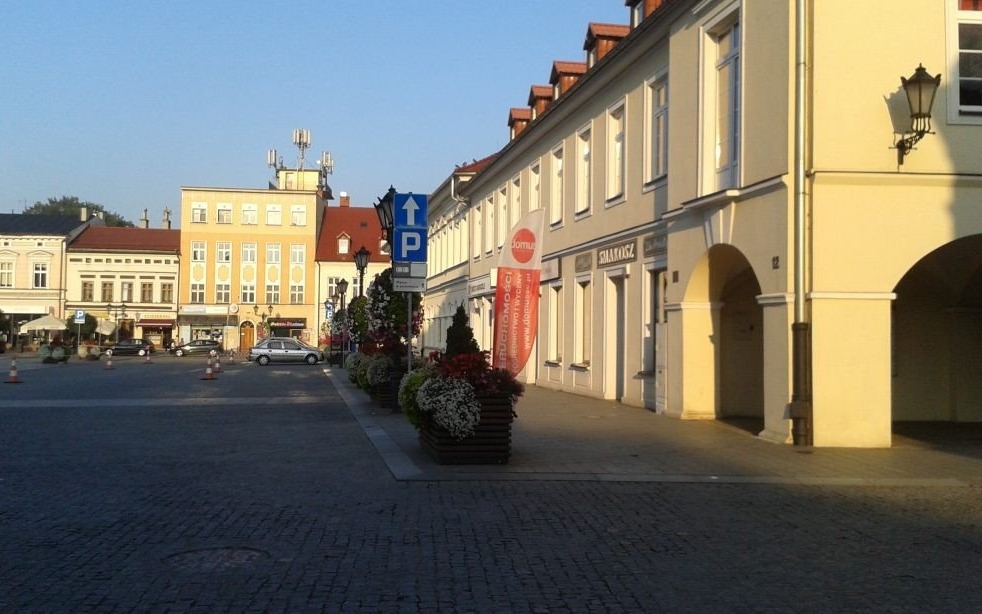Oświęcim. Utrudnienia w ruchu w Rynku Głównym