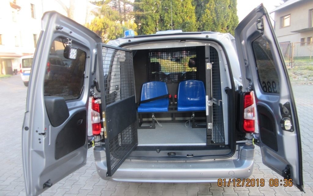 Oświęcim. Nowy samochód Straży Miejskiej