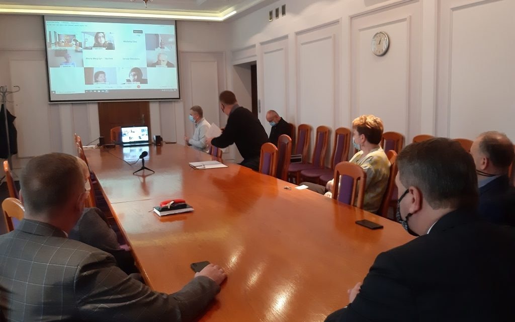 Oświęcim. Od jutra zawieszona działalność Muzeum Zamek, OCK i MBP. Klasy od I do III uczą się zdalnie od 9 listopada