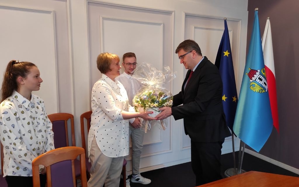 Oświęcim. Powrót do ojczyzny przodków. Miasto przyjęło rodzinę z Kazachstanu