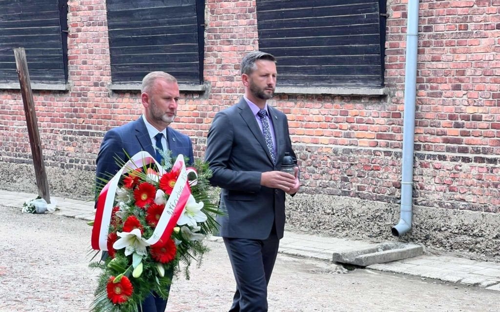 Oświęcim. 82. rocznica deportacji pierwszych Polaków do KL Auschwitz
