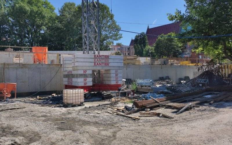 Oświęcim. Podziemny parking oraz nowa przestrzeń spotkań w Starym Mieście