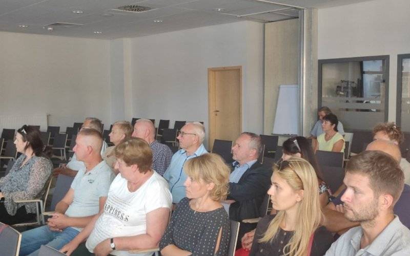 Oświęcim. Eksperci o korzyściach i bezpieczeństwie małego atomu. Spotkanie z przedstawicielami spółki energetycznej