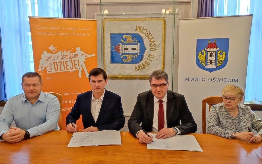 Oświęcim przekazał dotację dla drużyny hokejowej