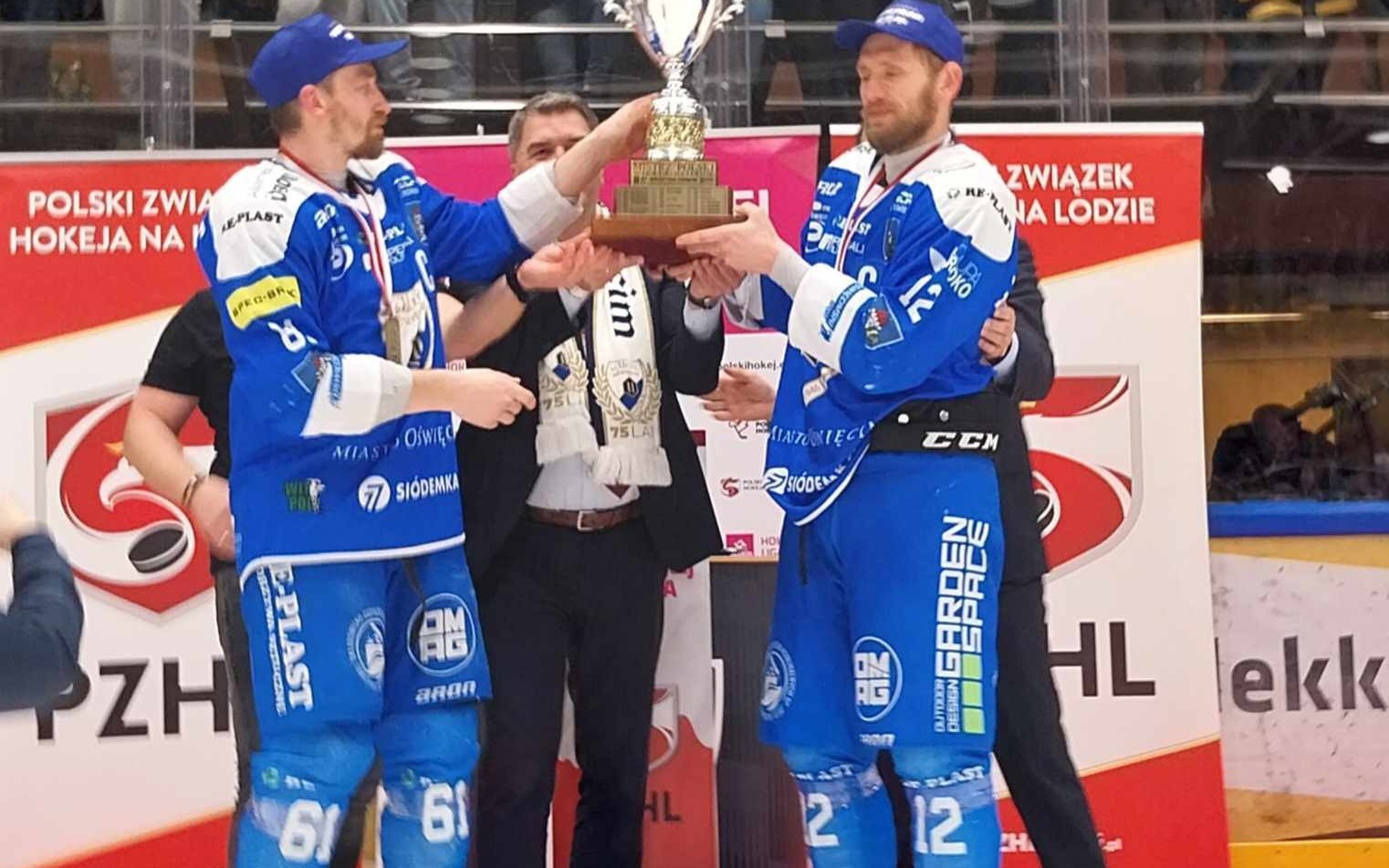 Oświęcim. Prezydent Janusz Chwierut gratuluje Re-Plast Unii Oświęcim zdobycia mistrzostwa Polski