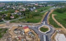 Oświęcim. Do sierpnia prowadzone będą prace przy ulicy Zatorskiej. W tym czasie będzie sporo utrudnień dla kierowców