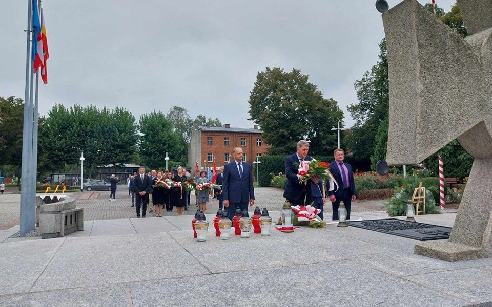Oświęcim. Pamięć i hołd. Uroczystości 85. rocznicy wybuchu II wojny światowej