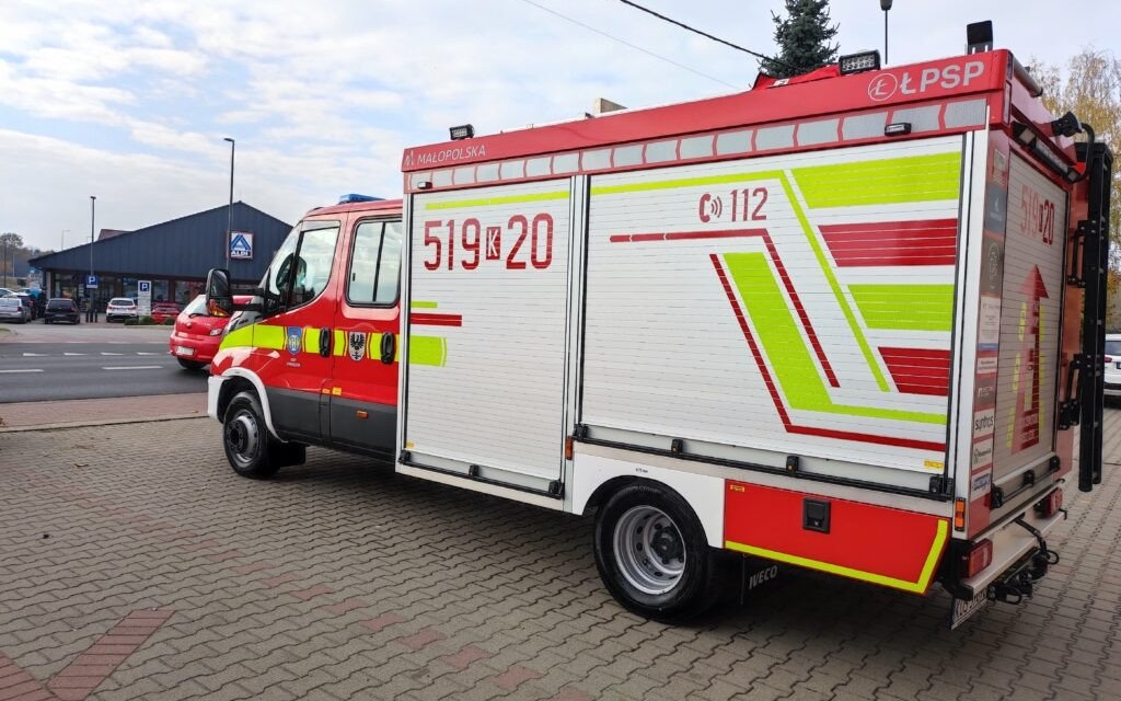 Oświęcim. Wóz bojowy oświęcimskich druhów uroczyście przekazany