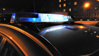 Awantura z jajkami i keczupem w Oświęcimiu! 34-latek zaatakował policjantów na klatce schodowej