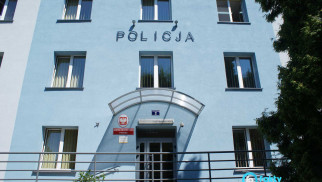 Dzięki dyżurnemu dziewczyna odzyskała portfel