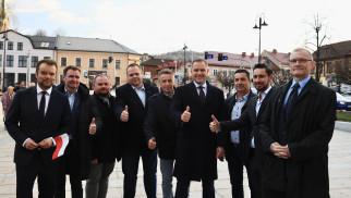 Eksplozja radości w oświęcimskim PiS! Gratulacje dla Karola Nawrockiego płyną szerokim strumieniem