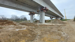 Most drogowy między Jedliną i Pławami połączył brzegi Wisły – FOTO