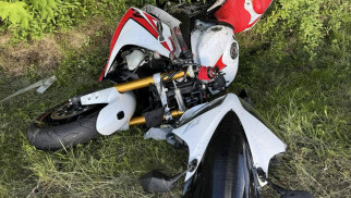 Motocyklista ranny w zderzeniu na Legionów – FOTO