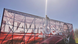 Największy baner skradziony. Kto bije poniżej pasa w kampanii wyborczej?