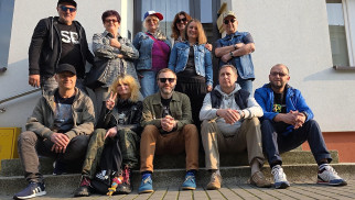 „Nietolerancja”. Stare Dziady komentują rzeczywistość – FILM