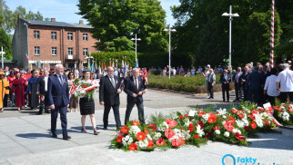 Święto Konstytucji w Oświęcimiu: Uczcili święto narodowe – FILM, FOTO