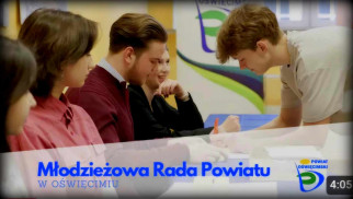 To idzie młodość. Młodzieżowa Rada Powiatu przed inauguracyjną sesją (film)