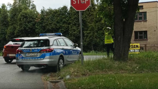 Widoczność na skrzyżowaniu ograniczał… radiowóz