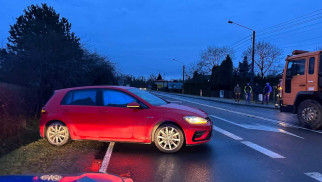 Wyjeżdżał z drogi podporządkowanej i uderzył w ciężarówkę