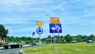 Żółte tablice na ulicach w Oświęcimiu. O co chodzi?