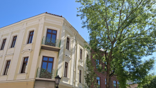 Zrujnowane przez lata – dziś perełki! Zobacz, jak Kamienica przy Mickiewicza zmieniła Starówkę Oświęcimia