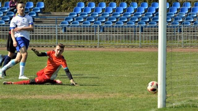 1. liga juniorów, Wadowice. Unia Oświęcim zagrała na „szóstkę” z Orłem Ryczów [ZDJĘCIA]