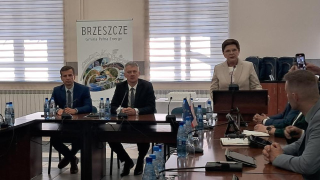 35-lecie Odrodzenia Samorządu Terytorialnego – Uroczysta Sesja Rady Miejskiej w Brzeszczach - InfoBrzeszcze.pl
