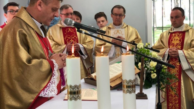 Biskup Roman Pindel poświęcił kaplicę w Grojcu