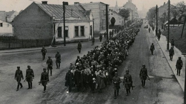 Coraz więcej wiadomo o więźniach przywiezionych do Auschwitz