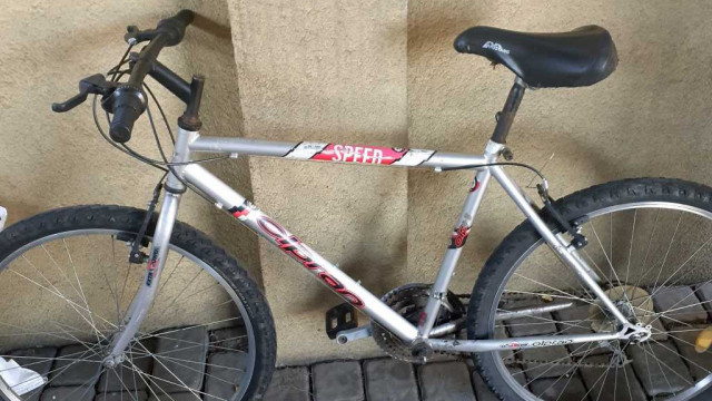 Czyj to rower?