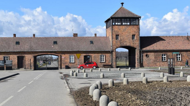 Dużo mniej odwiedzających Muzeum Auschwitz-Birkenau w tym roku