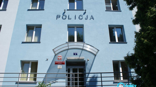 Dzięki dyżurnemu dziewczyna odzyskała portfel