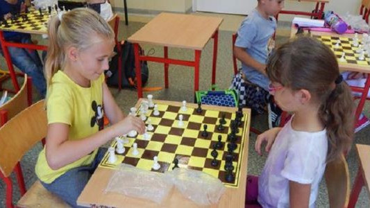 Edukują poprzez grę w szachy – FOTO