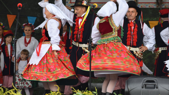 Gratulacje od władz Powiatu dla zespołu „Bratkowie”