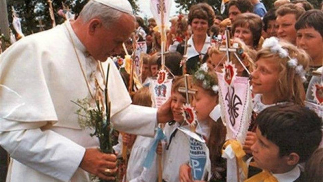 Jan Paweł II 42 lata temu został papieżem. Jak go zapamiętaliśmy?