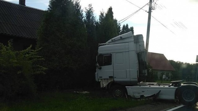 Jedna osoba ranna w wypadku w Kossowej