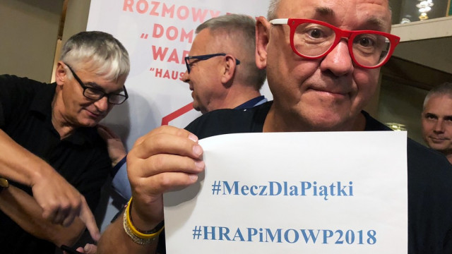 Jurek Owsiak zaprasza na mecz MOWP vs  HRAP w Oświęcimiu – FILM